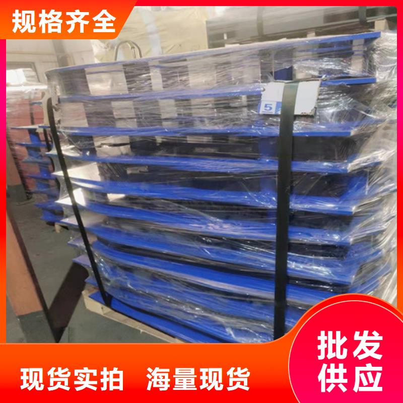 防撞护栏施工台车生产厂家欢迎订购精益求精